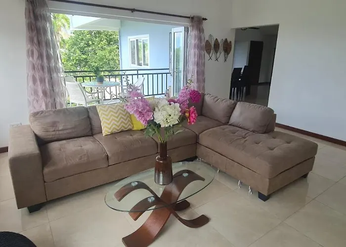 Royale Villa *