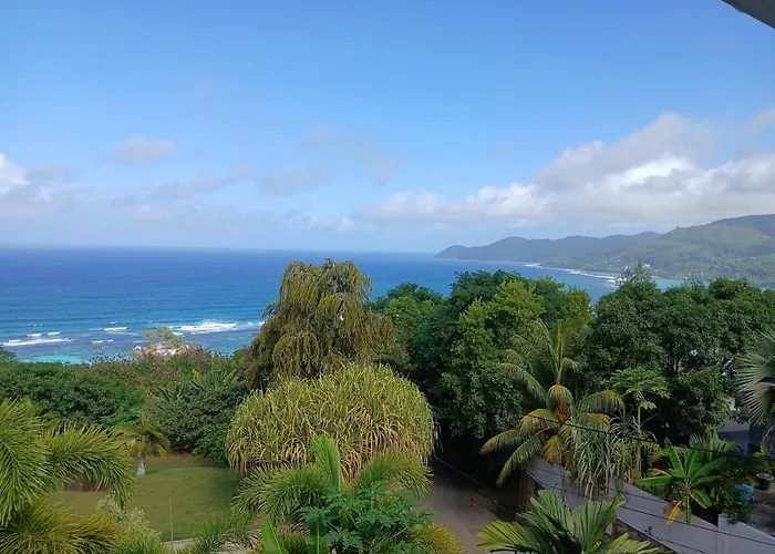 Royale Vila Anse Royale